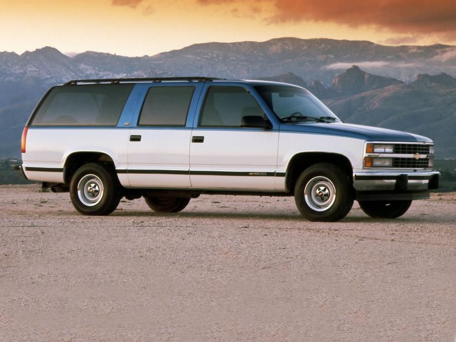  Chevrolet 1500 Suburban (GMT400) 1992 года  (фото 8 из 9)